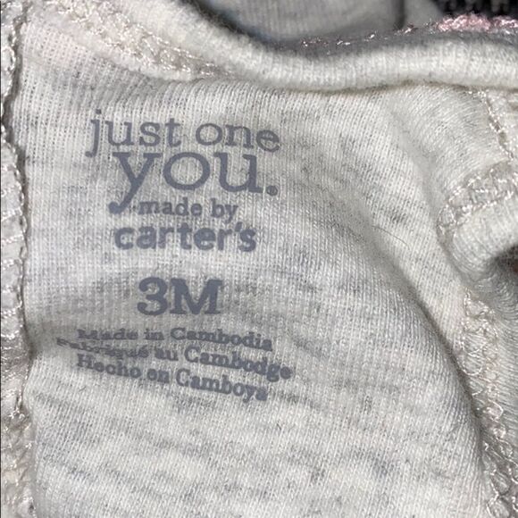 Carter’s - Picture 4 of 4